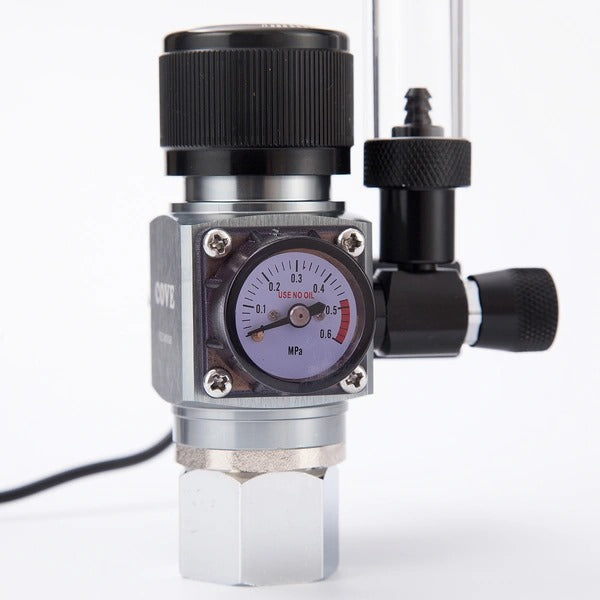 One Cove CO2 Regulator with Solenoid